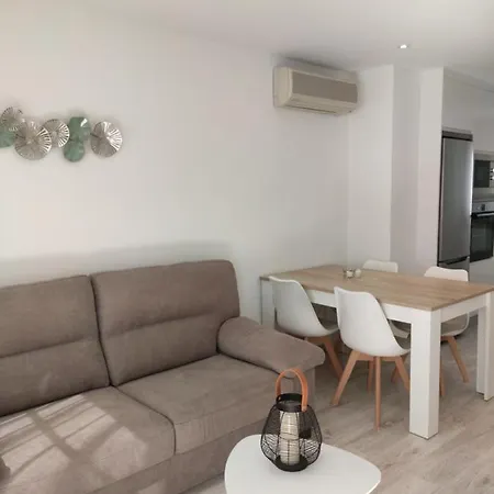 Casa Trinitat Holiday home *