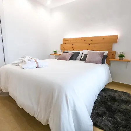 Apartment Blanca *