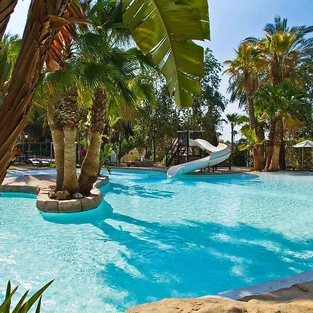 Pierre And Vacances Hills 4*
