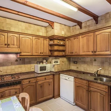 Amazing In With Outdoor Swimming Pool Holiday home *