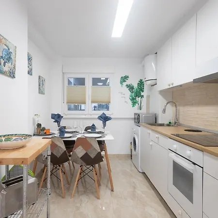 Piso Elmi Apartment *