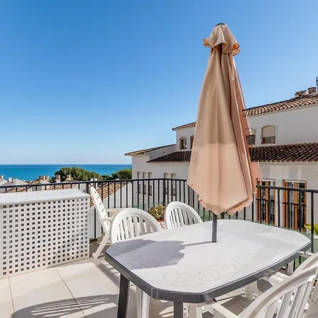 Apartment Buraux , Con Vistas Al Mar & Parking En El Corazon Del Casco Viejo De