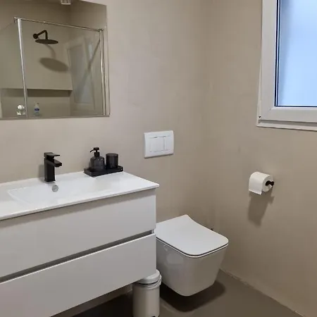 Apartment Center *