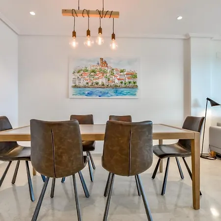 Apartamento Se Alquila El Mar *