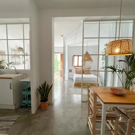 Portal Vell Apartment