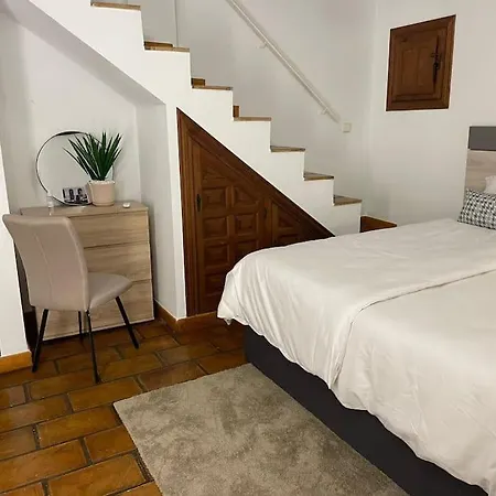 Classical Corner Town House In Historical Centre Holiday home