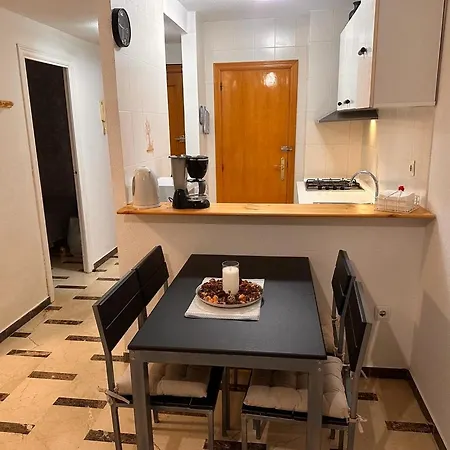 Apartamento Frente A Club Nautico Con Piscina Apartment *