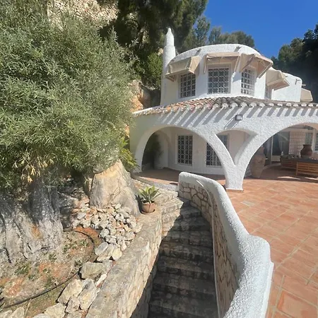 Villa Blanca