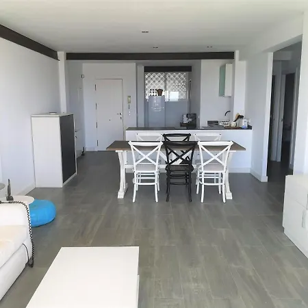 Apartamento Apartamento Encantador Con Vistas Al Club Nautico