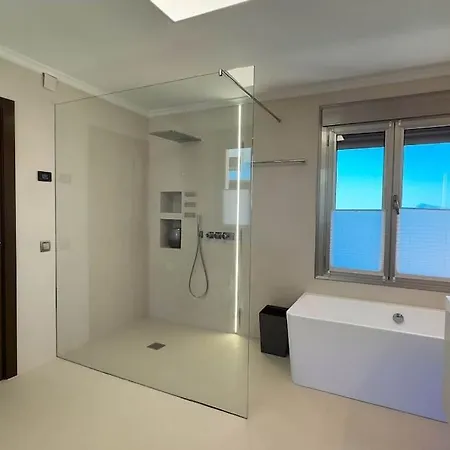 Luxury * Altea