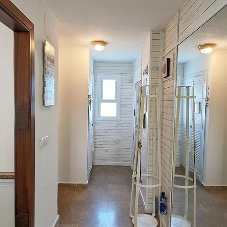Apartment 50 M To Comfie And Functional Altea