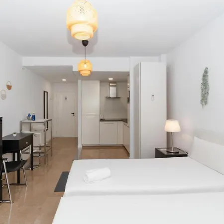 Estudio Con Balcon En Mascarat Beach,