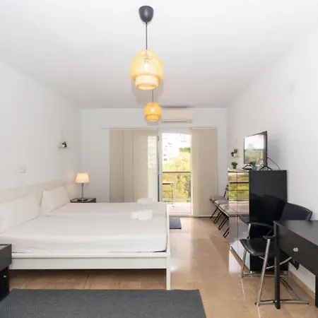 Estudio Con Balcon En Mascarat Beach,