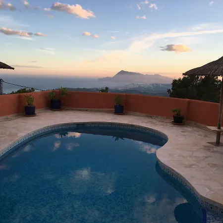 La Morada Villa *