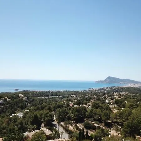 Villa Blanca
