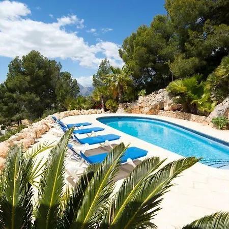 Villa Blanca *