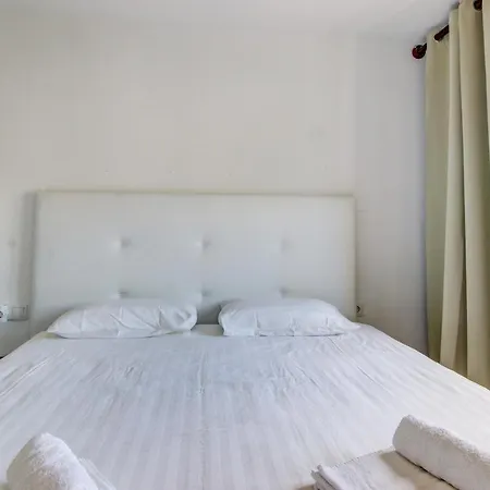 Cap Negret In Alteasol Apartment *