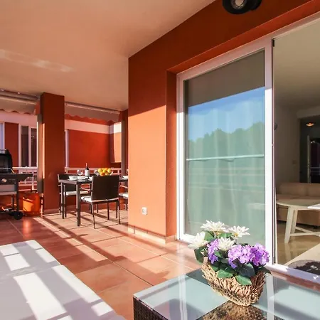 Apartment Amazing In With 2 Bedrooms, Wifi And Outdoor Swimming Pool