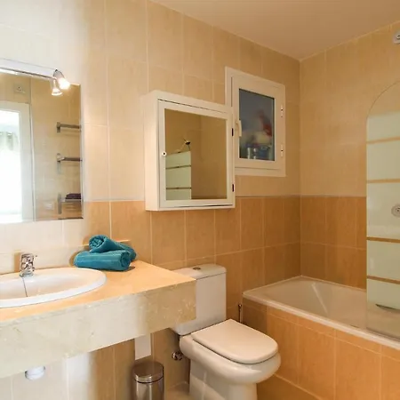 Amazing In With 2 Bedrooms, Wifi And Outdoor Swimming Pool Altea