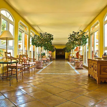 Hotel Pierre And Vacances Hills