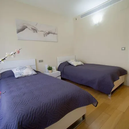 Apartment In Mascarat Beach