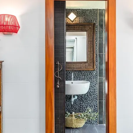 Maison Condesa Adults Only Bed and breakfast 3*