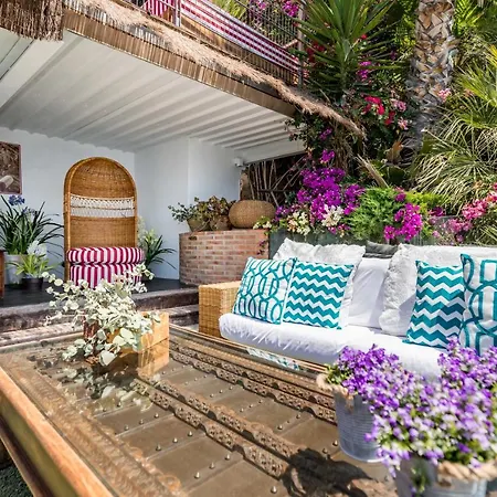 Maison Condesa Adults Only Bed and breakfast