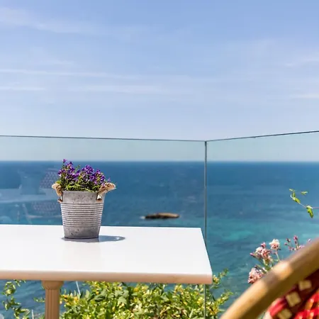 Maison Condesa Adults Only Bed and breakfast