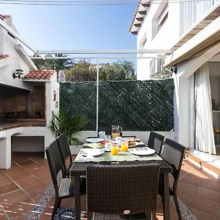 Junto Al Casco Antiguo, Piscina Y Barbacoa Сasa de vacaciones