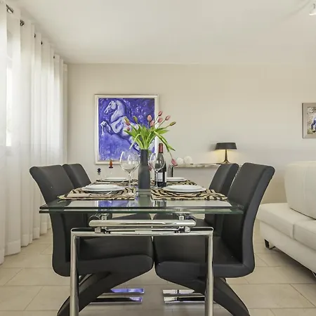Villas Guzman - Donin Apartment *