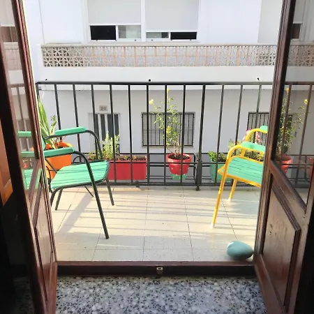 Apartment Pintores En Casco Antiguo *