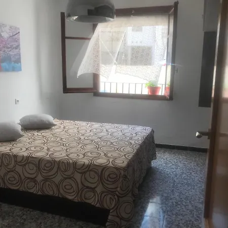 Pintores En Casco Antiguo Apartment *