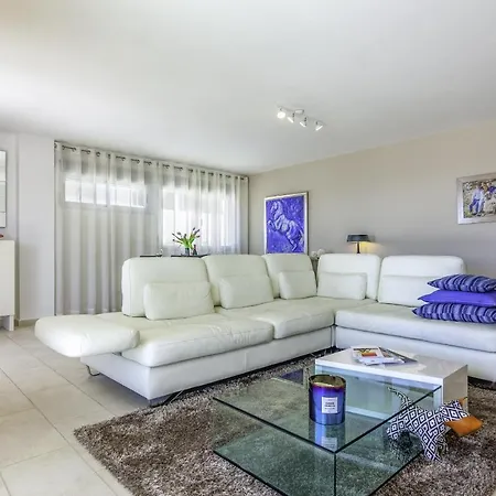 Villas Guzman - Donin *