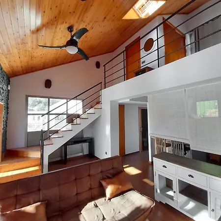 Fantastico Loft Entre Montanas, Con Piscina Comunitaria Holiday home