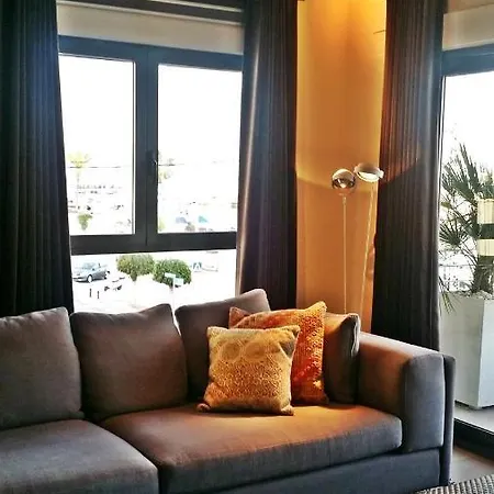 Luxe Aan De Jachthaven Met Frontaal Zeezicht *