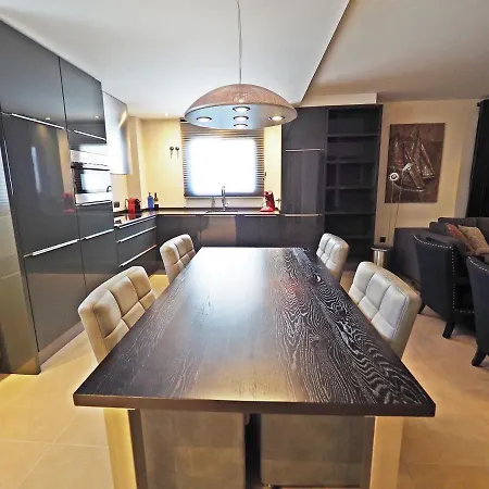 Luxe Aan De Jachthaven Met Frontaal Zeezicht *