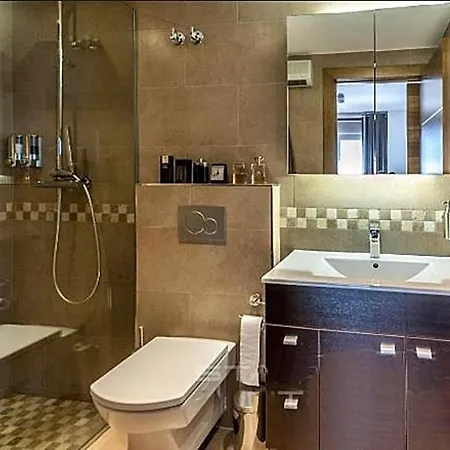 Luxe Aan De Jachthaven Met Frontaal Zeezicht Apartment