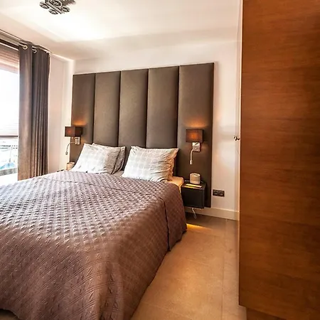 Apartment Luxe Aan De Jachthaven Met Frontaal Zeezicht Altea
