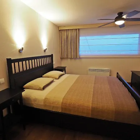 Aan De Jachthaven, Vakantieappartementen Met Frontaal Zeezicht Apartment