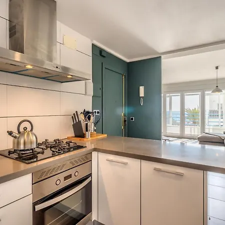 Mar Apartment *