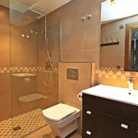 Luxe Aan De Jachthaven Met Frontaal Zeezicht Apartment Altea