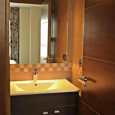 Apartment Luxe Aan De Jachthaven Met Frontaal Zeezicht Altea