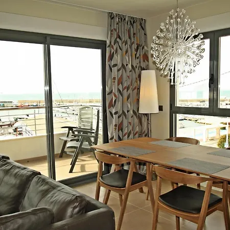 Luxe Aan De Jachthaven Met Frontaal Zeezicht