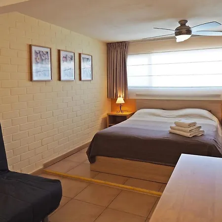 Aan De Jachthaven, Vakantieappartementen Met Frontaal Zeezicht