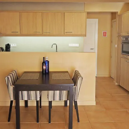 Apartment Aan De Jachthaven, Vakantieappartementen Met Frontaal Zeezicht
