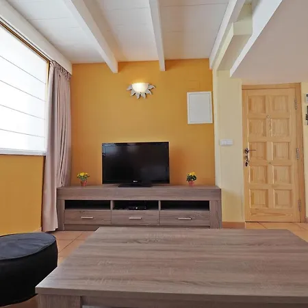 Apartment Aan De Jachthaven, Vakantieappartementen Met Frontaal Zeezicht