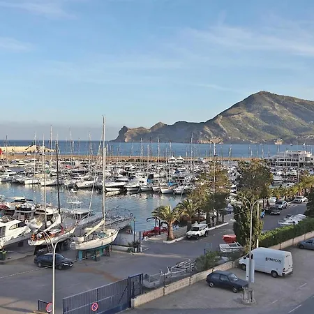 Aan De Jachthaven, Vakantieappartementen Met Frontaal Zeezicht