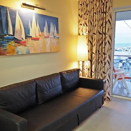 Apartment Aan De Jachthaven, Vakantieappartementen Met Frontaal Zeezicht Altea