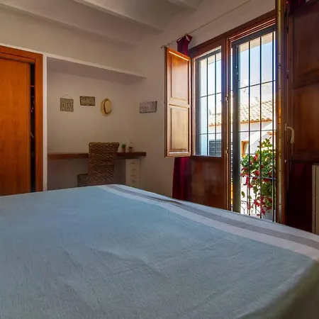 Casa Con Piscina Gades-marisol *