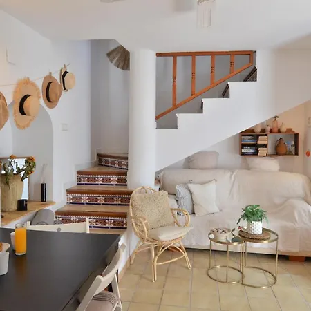 Idyllic Old Town House In By Nras